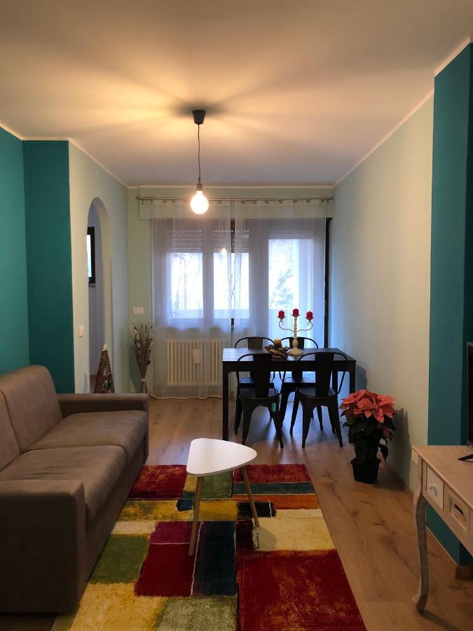 House Apartment *
